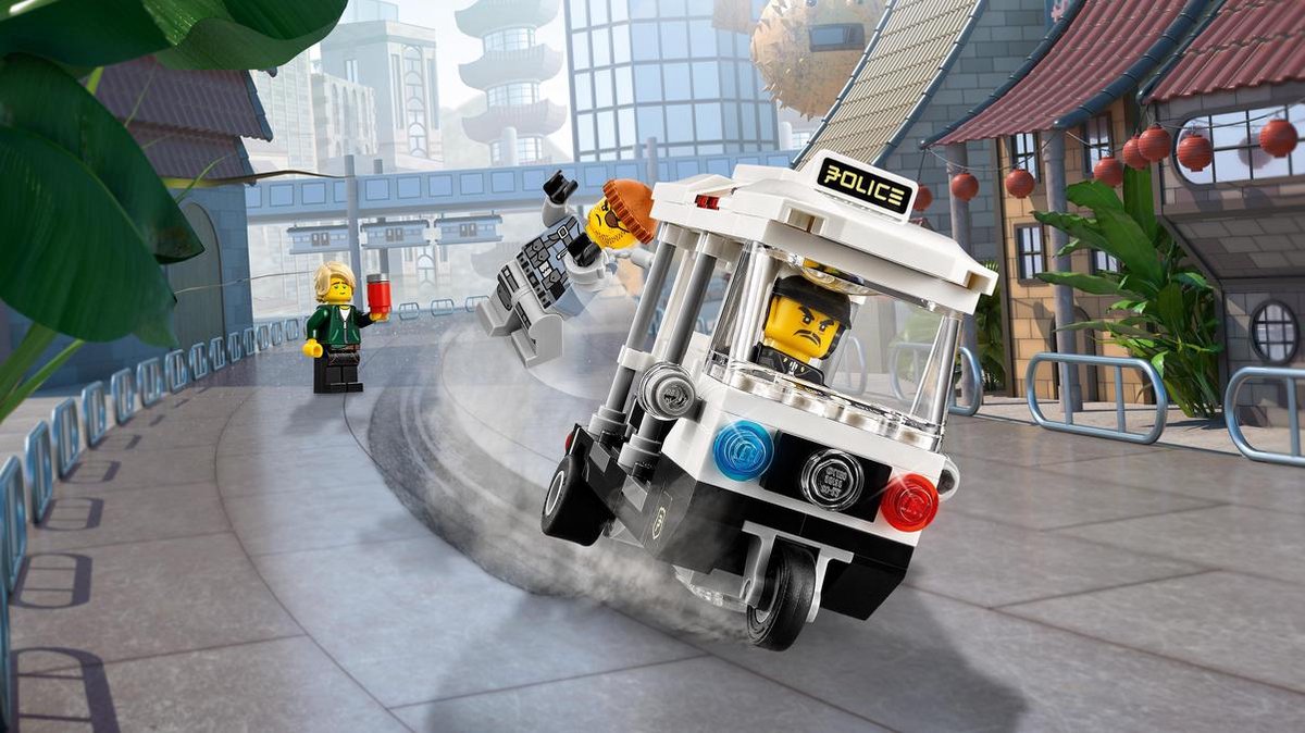 LEGO NINJAGO Movie Achtervolging door de Stad - 70607