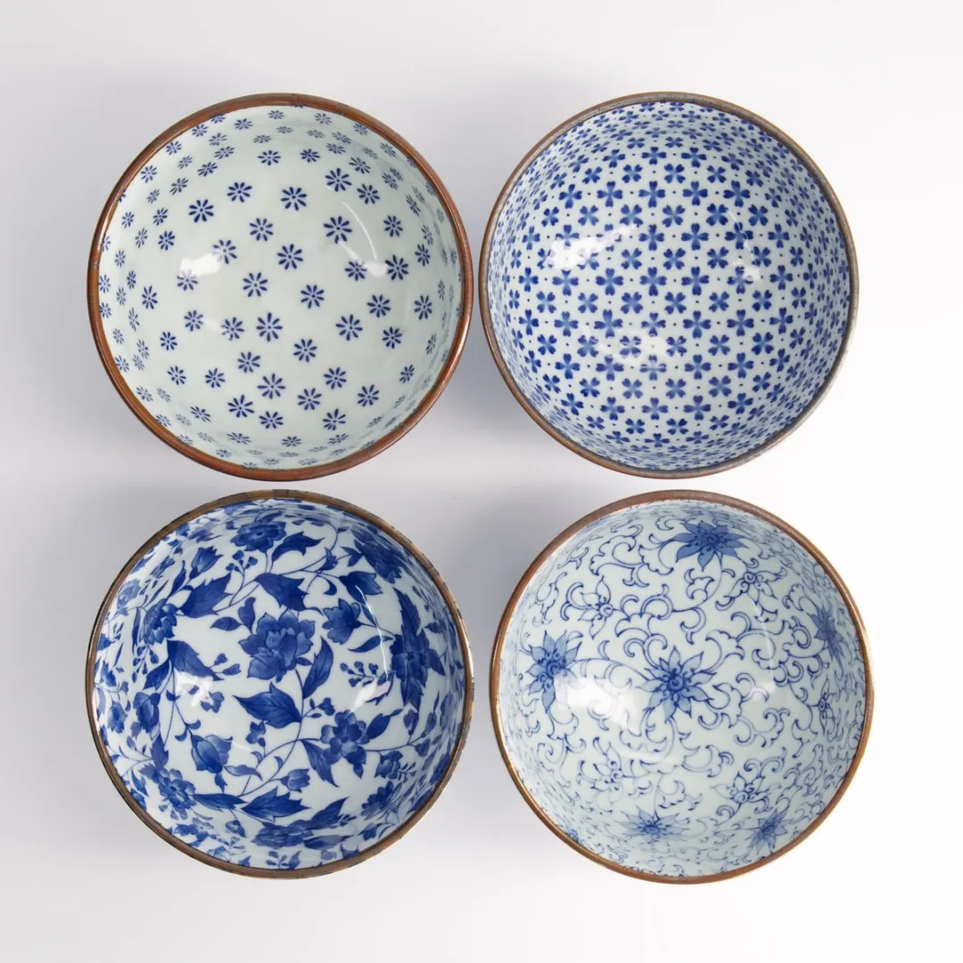 Tokyo Design Studio Blue Flower Kommen Set 4x550ml - Geschenkdoos