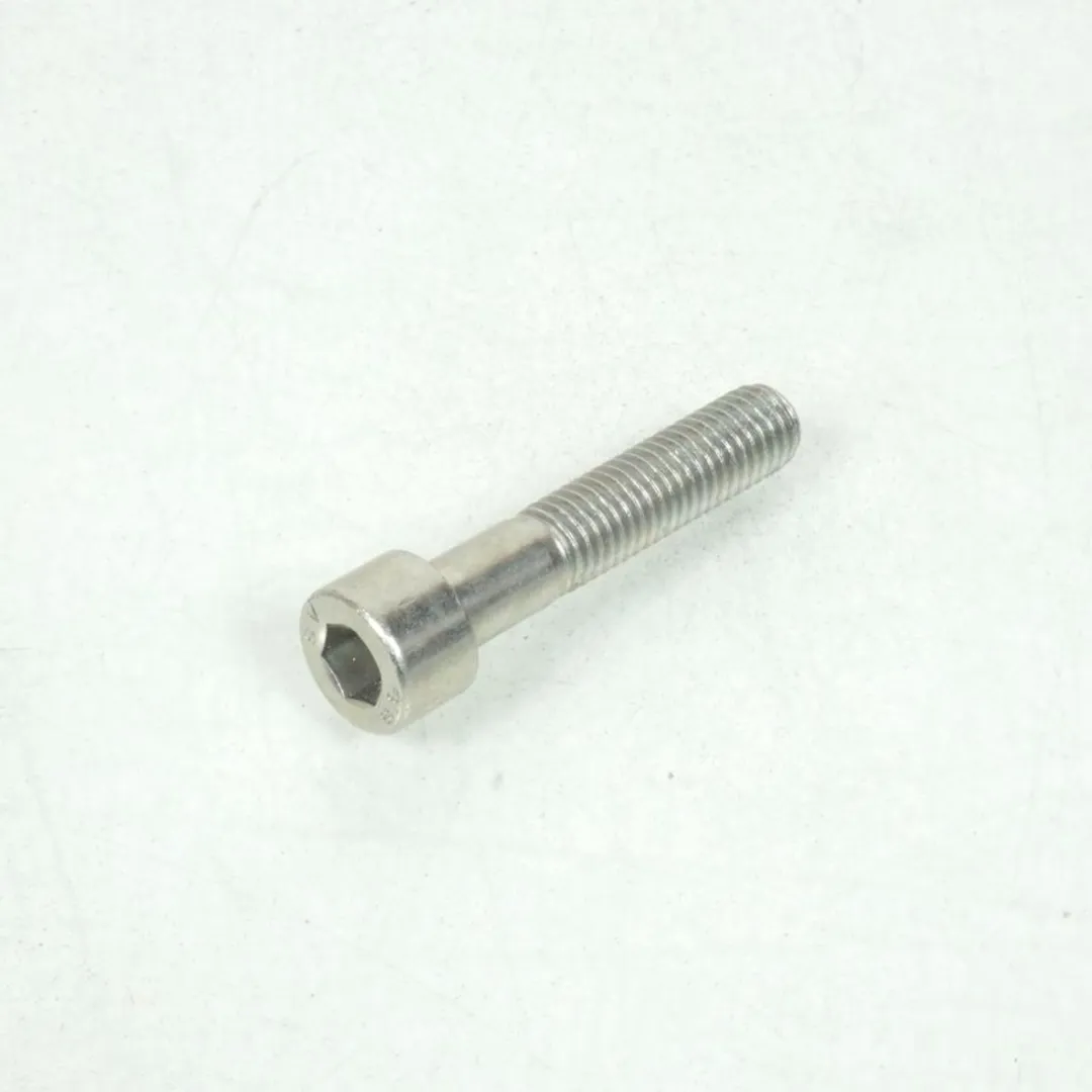 Yamaha Vis M10 P150 L50mm Scooteronderdeel - 90110-10X00