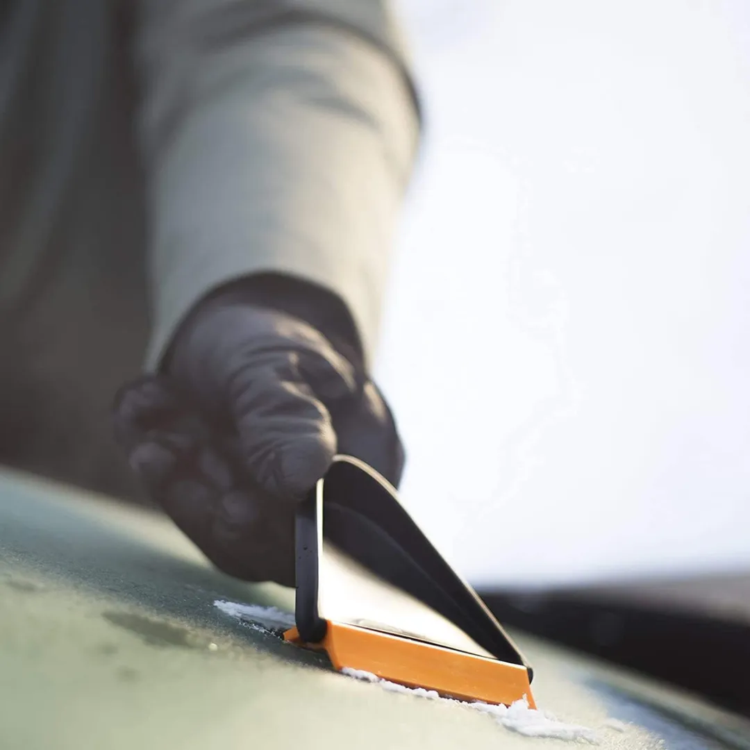 Fiskars Solid IJskrabber