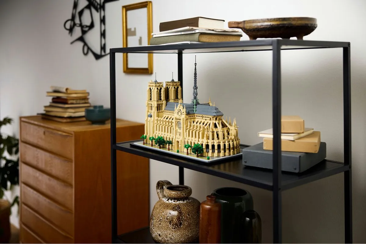 LEGO Architecture Notre-Dame van Parijs 21061 - 4383 Stukken