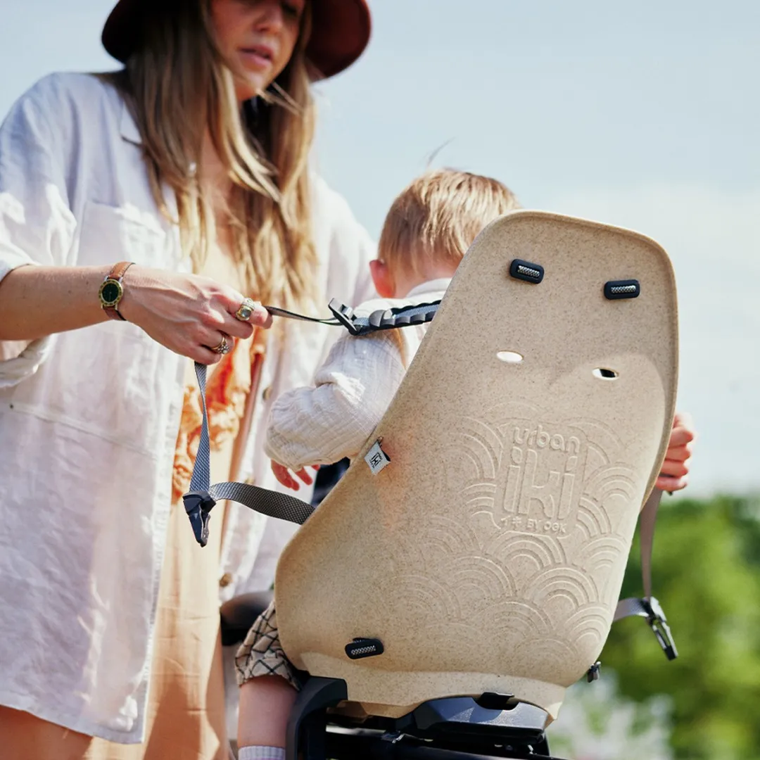 Urban Iki BIO Fietsstoeltje Achter MIK HD - Oishi Beige/Bincho Black