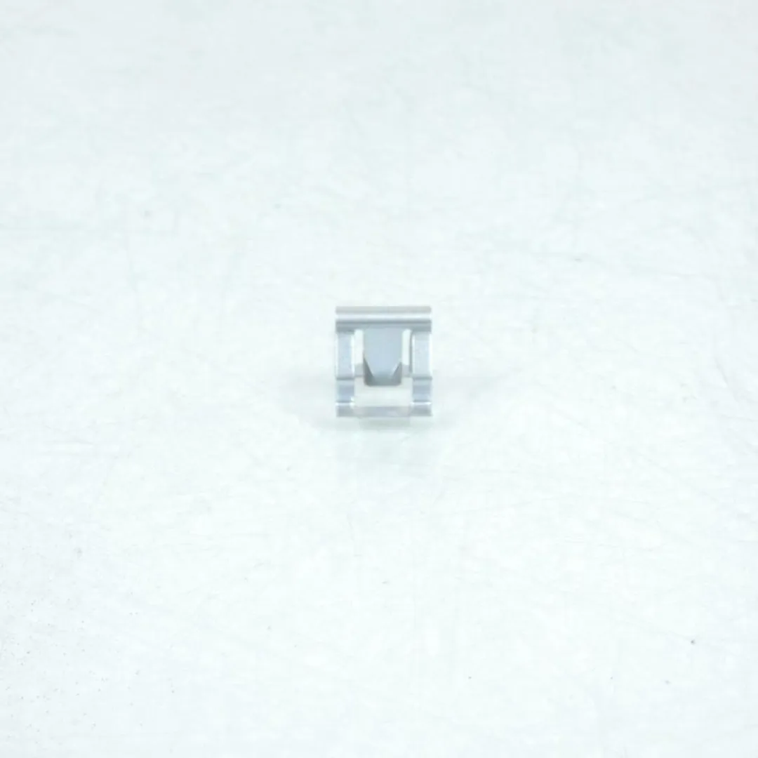 Yamaha 500 T-Max Achterwandclip 90468-040A0