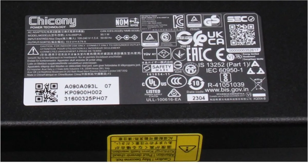 Acer KP09003008 Oplader 90W - Zwart