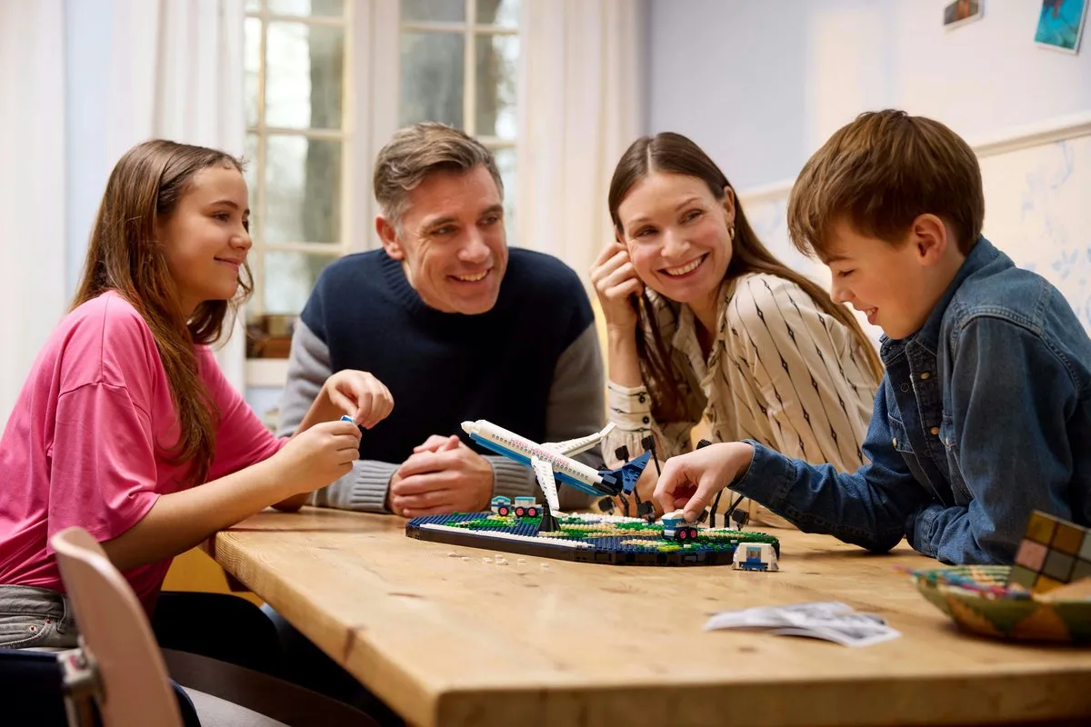 LEGO Vakantieherinneringen 41838 Bouwset - 1231 Stukken - Meerkleurig