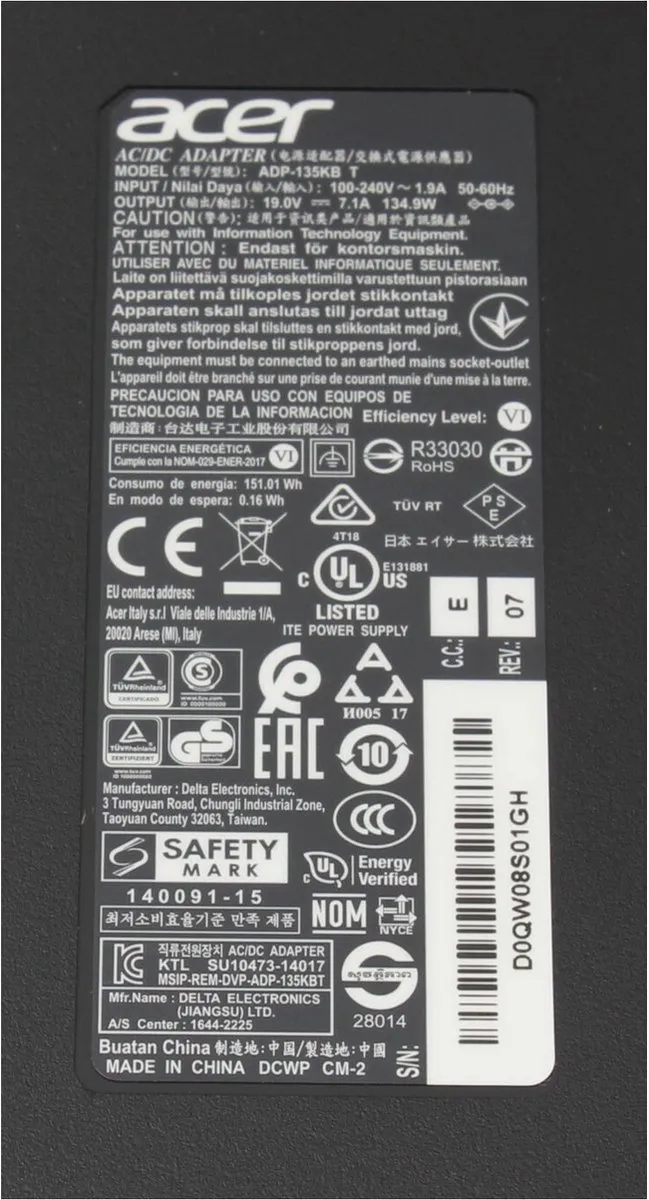 Acer 25.T8JM2.001 Oplader 135W - Zwart - afbeelding 6 van 6