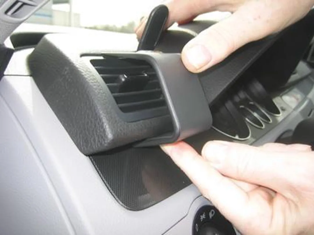 Brodit ProClip 803606 Telefoonhouder - Volkswagen Passat/CC/Alltrack - Zwart