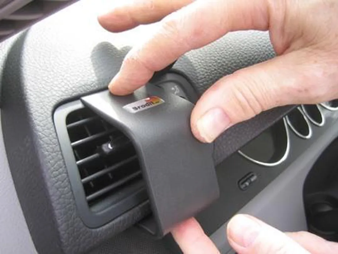 Brodit ProClip 803606 Telefoonhouder - Volkswagen Passat/CC/Alltrack - Zwart