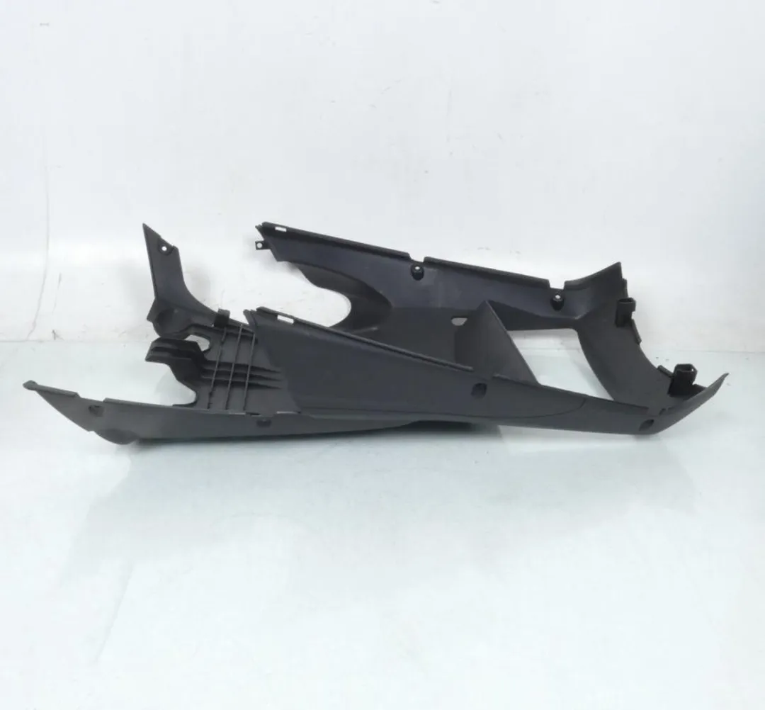 Yamaha XMAX 125 Onderste Steunplaat 1B9-F8395-01-00
