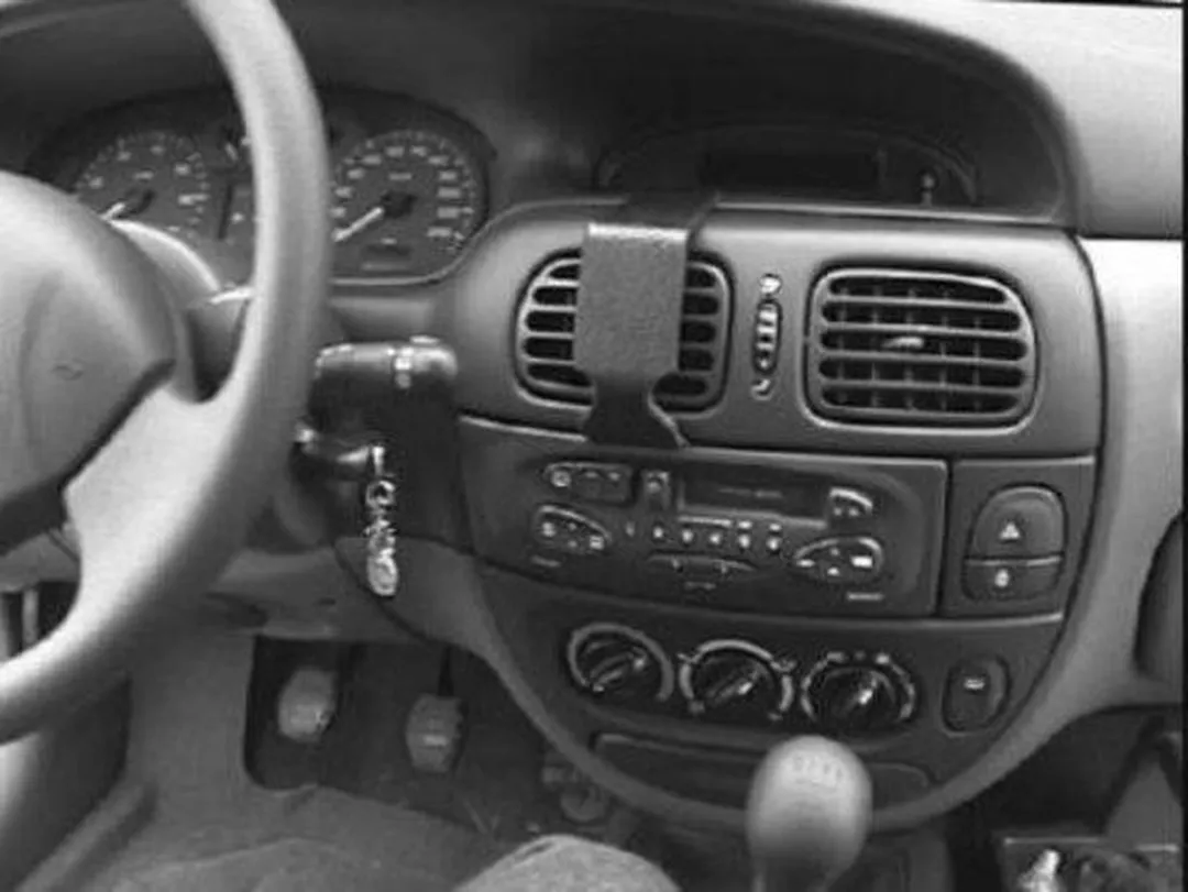 Brodit Proclip Center Mount Zwart - Renault Scenic 00-03 - afbeelding 3 van 6