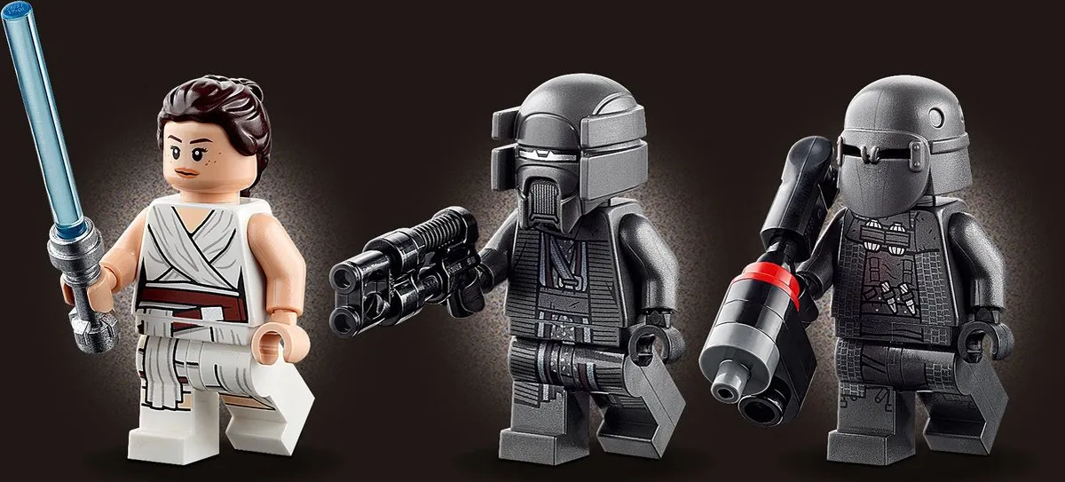 LEGO Star Wars Knights of Ren Transportschip 75284 - 595 Stukken