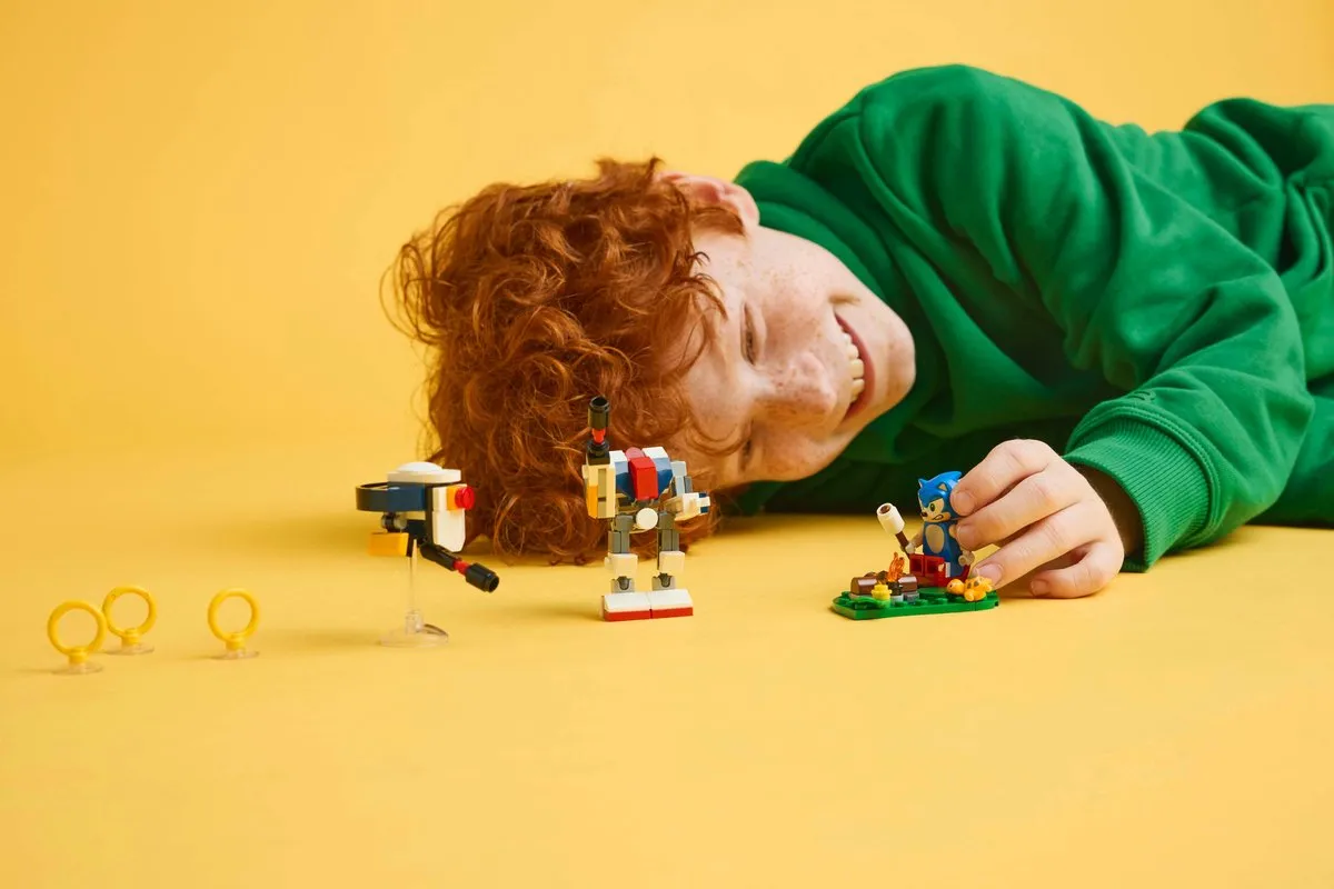 LEGO Sonic the Hedgehog 77001 - Sonics Krachtmeting bij het Kampvuur - 177 Stukken