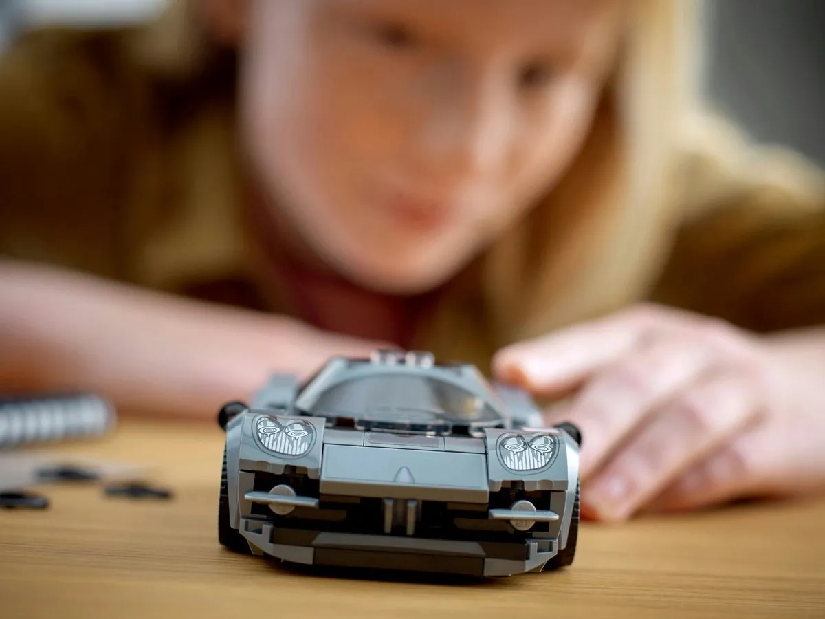 LEGO Speed Champions Pagani Utopia Modelauto Bouwpakket 76915