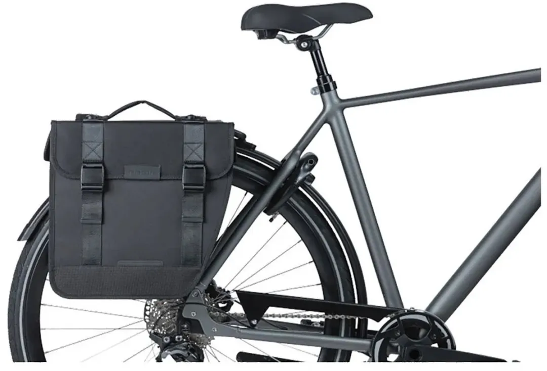 Basil Tour Dubbele Fietstas MIK 28L - Zwart - afbeelding 6 van 6