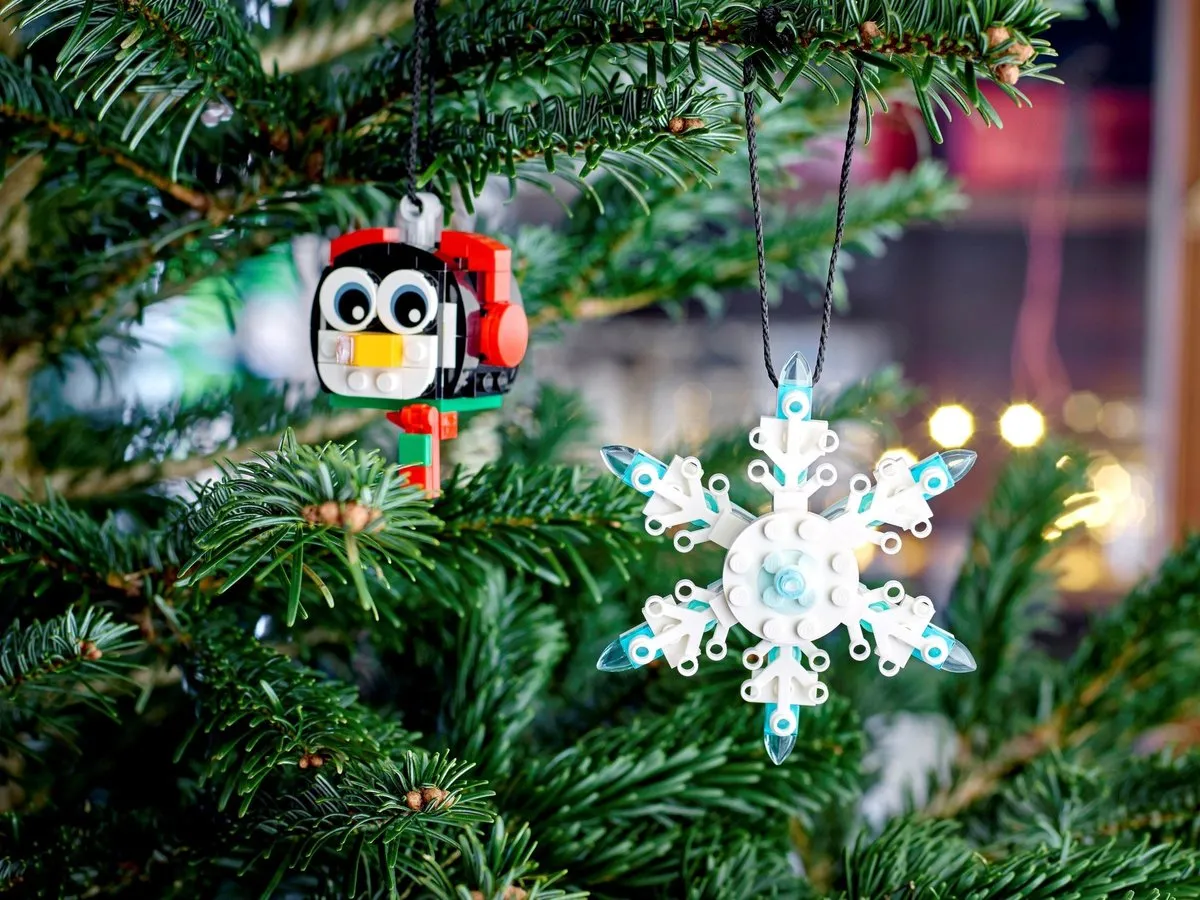 LEGO Pinguïn en Sneeuwvlok 40572 - 139 Stukken