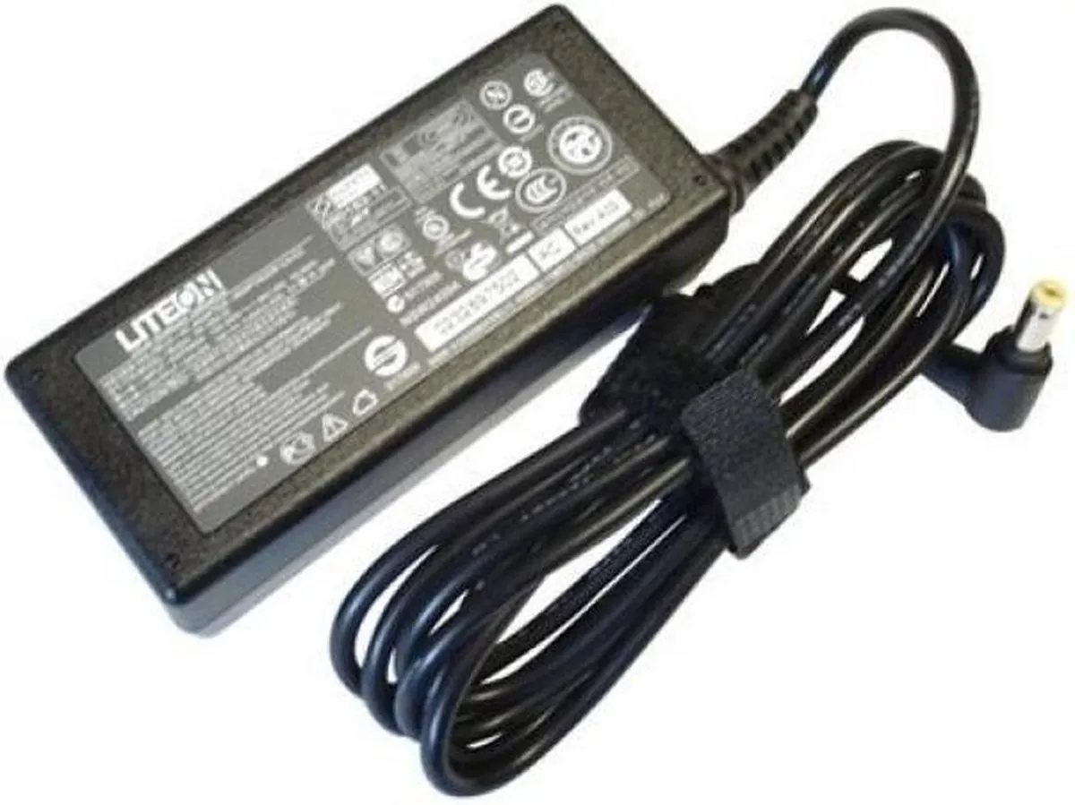 Acer KP.06503.012 Laptopadapter 65W - Zwart