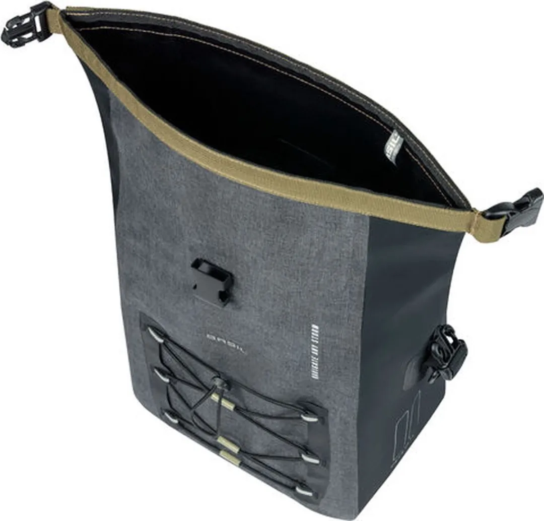 Basil Navigator Storm Enkele Fietstas MIK STUDS 12-15L - Zwart