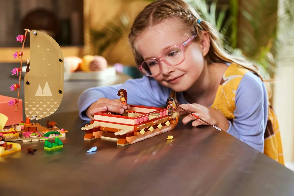 LEGO Disney Princess Vaiana's Avonturenkano 43270 - 529 Stukken