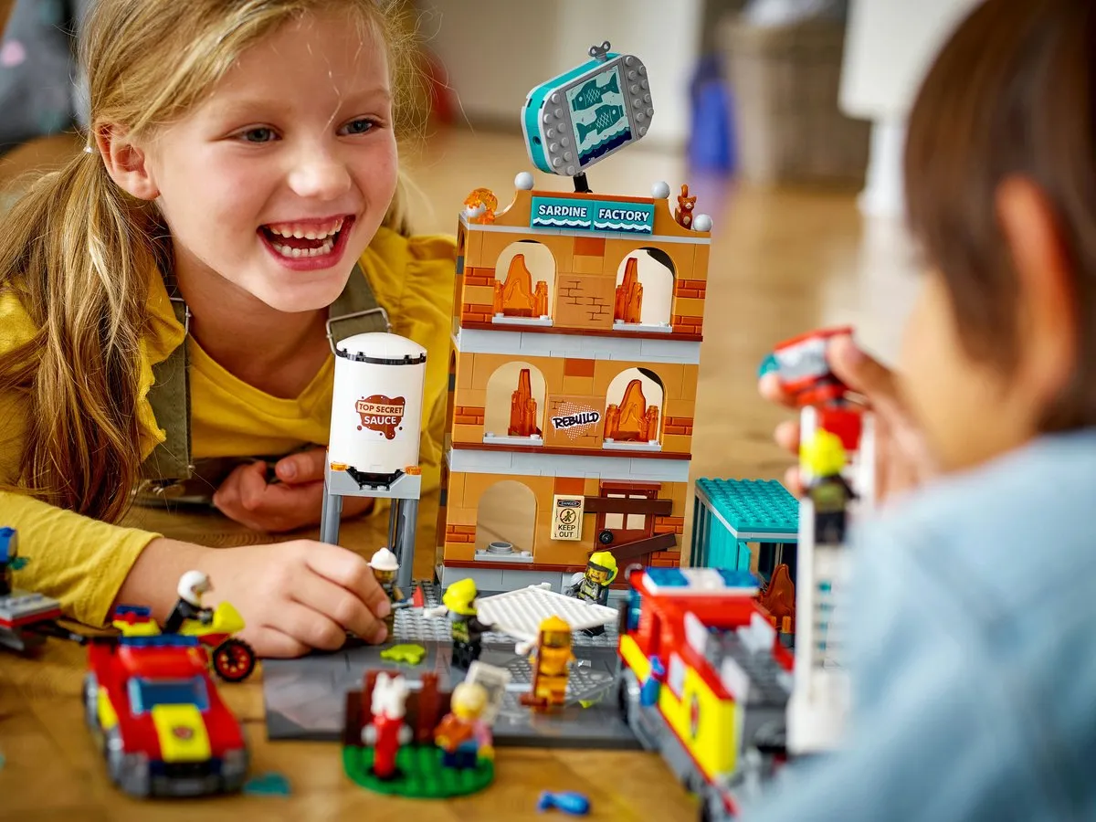 LEGO City Brandweerteam 60321 - 766 Stukken