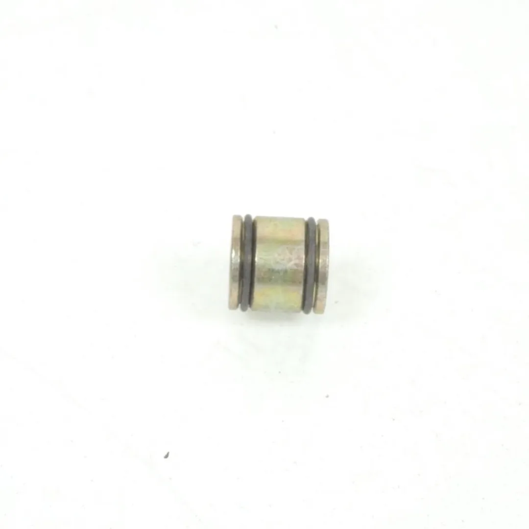 Peugeot Entretoise Fixatie 725124 8x14x14