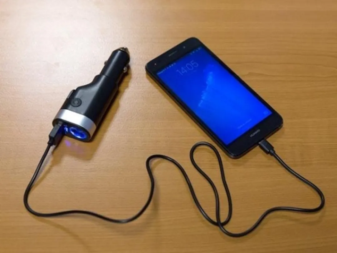 Perel Velleman 6-in-1 Autolader/Powerbank/Ledlamp - Universeel - Zwart/Zilver