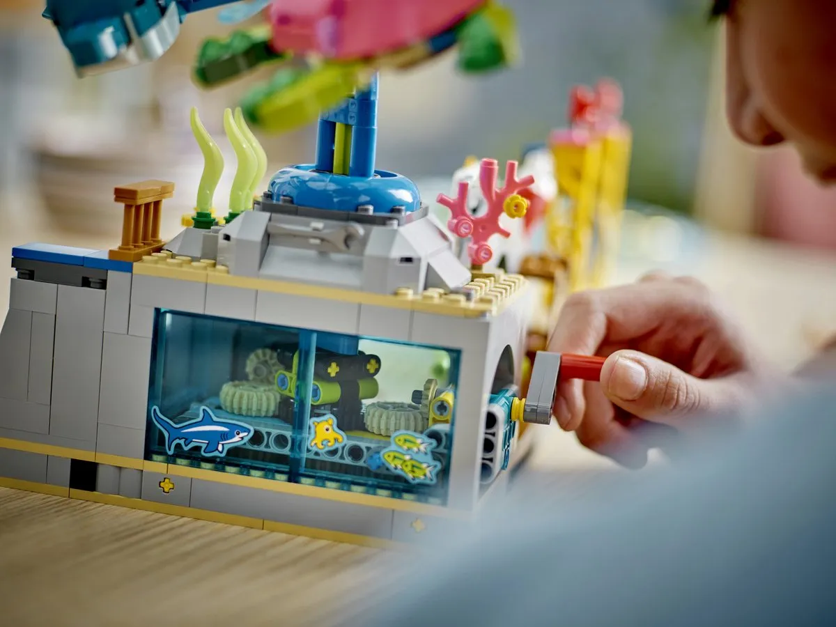LEGO Friends Strandpretpark Geavanceerde Kermis Bouwset 41737 - Meerkleurig