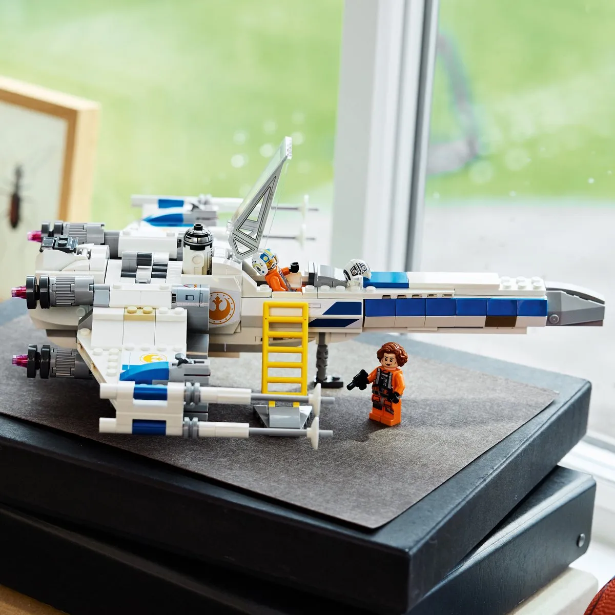 LEGO Star Wars New Republic X-Wing Starfighter 75460 - 558 Stukken - afbeelding 6 van 6
