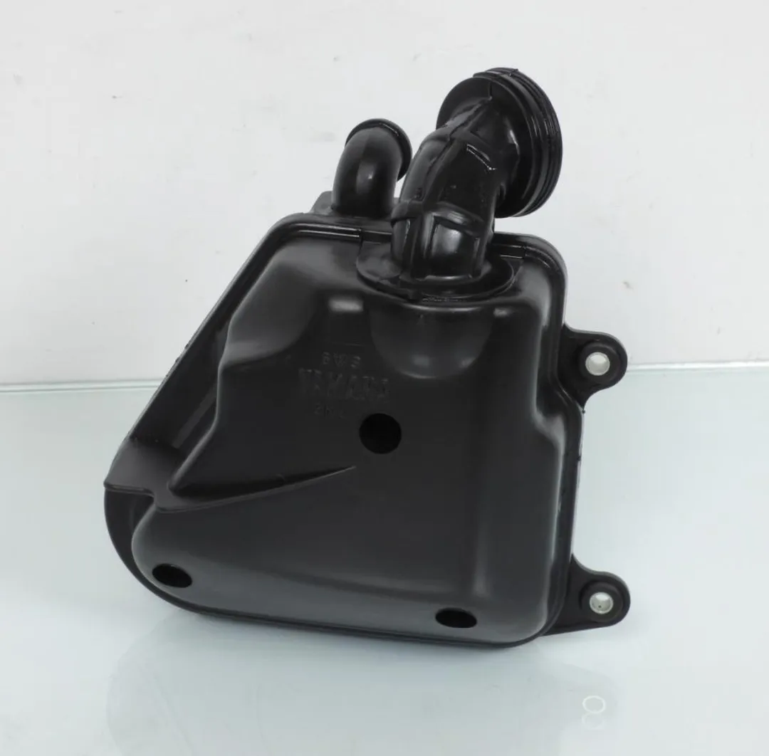 Yamaha 50 Axis Luchtkast