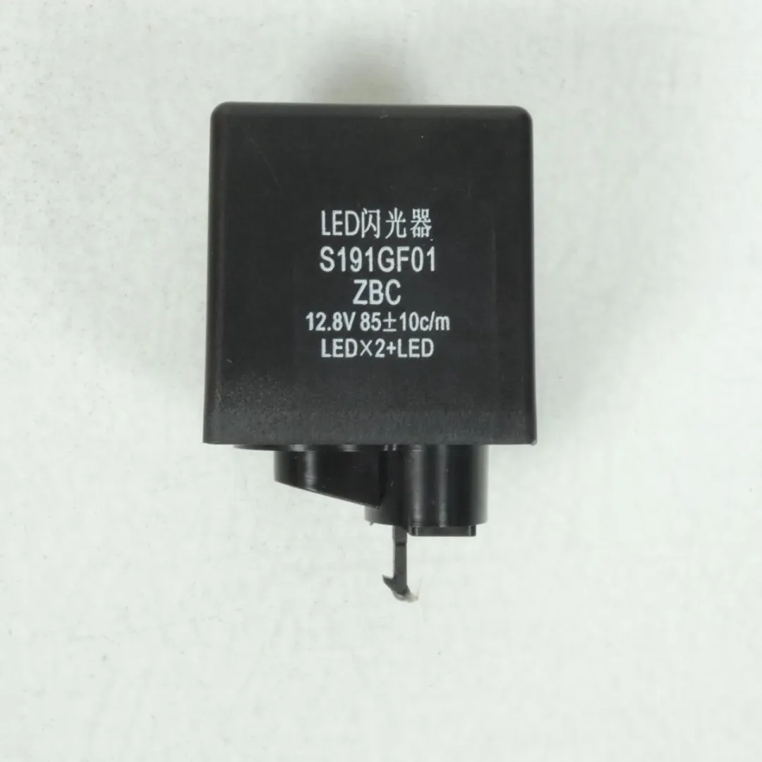 Peugeot 200 Belville Centrale Clignotant - 804015