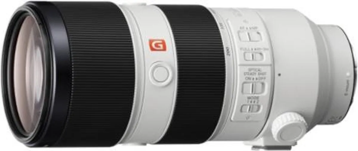 Sony FE 70-200mm f/2.8 GM OSS - 77mm