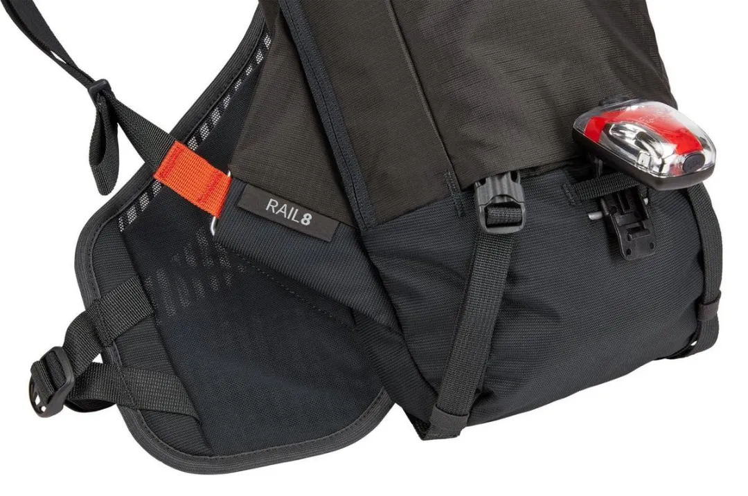 Thule Rail Bike Hydration 8L Rugzak - Bruin