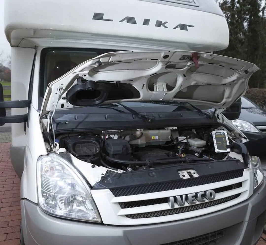 Westfalia Mobiele Jumpstarter StartBox - Zilver