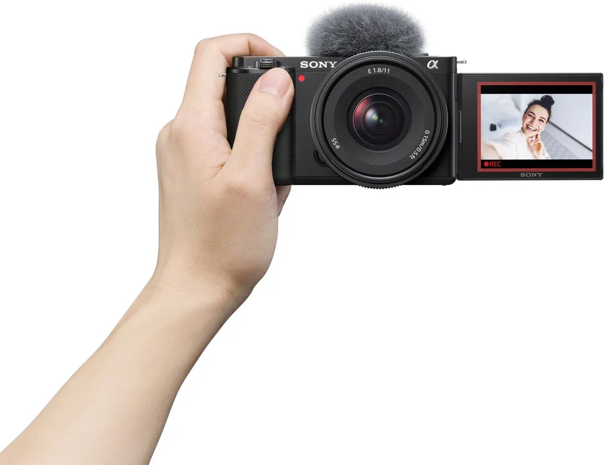 Sony E 11mm f/1.8 APS-C Prime - 55mm - 7 Bladen - afbeelding 6 van 6