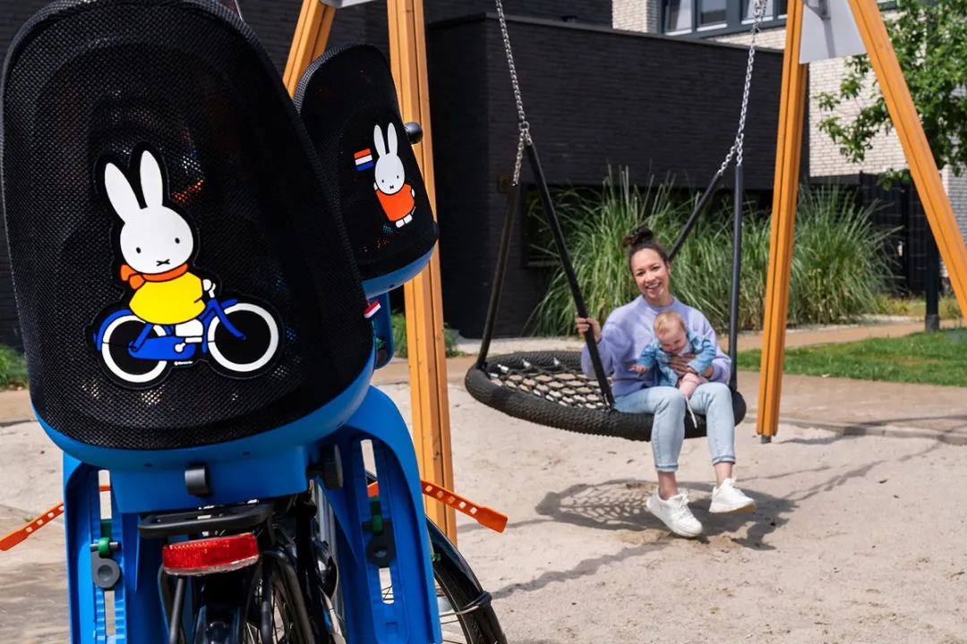 Qibbel Air Fietsstoeltje Voor - Nijntje Blauw
