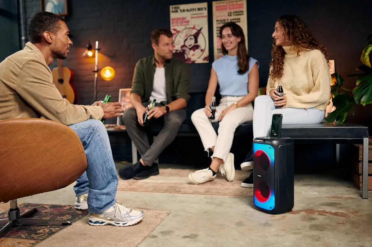 Salora PartySpeaker M1 Draadloze Stereoluidspreker - 220W - Zwart