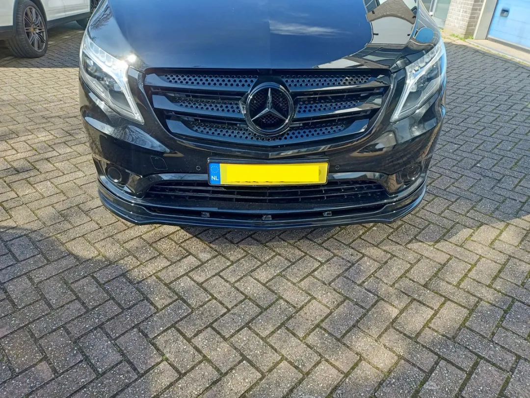 Mercedes-Benz Vito W447 Voorspoiler Onderlip - Hoogglans zwart