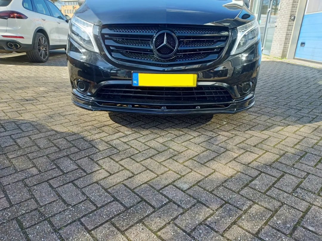 Mercedes-Benz Vito W447 Voorspoiler Onderlip - Hoogglans zwart
