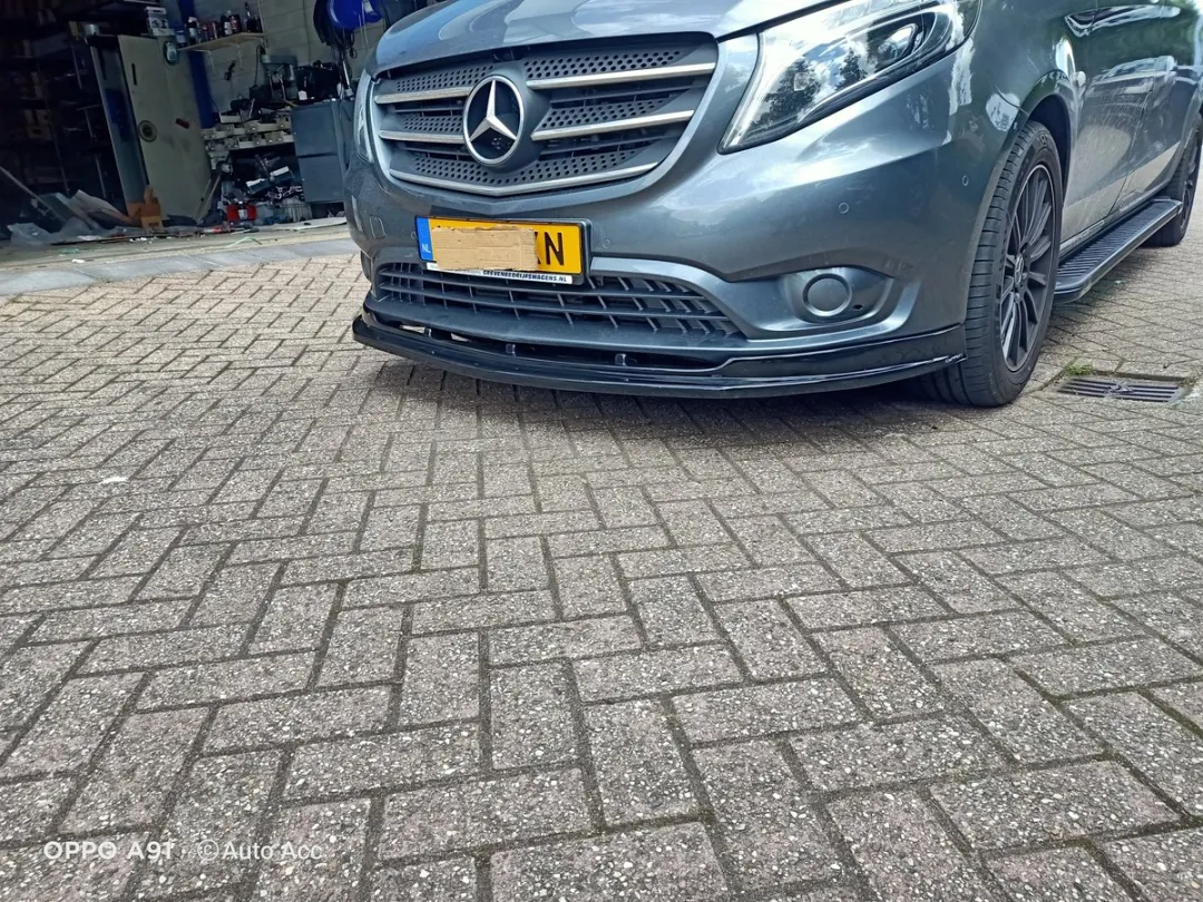 Mercedes-Benz Vito W447 Voorspoiler Onderlip - Hoogglans zwart
