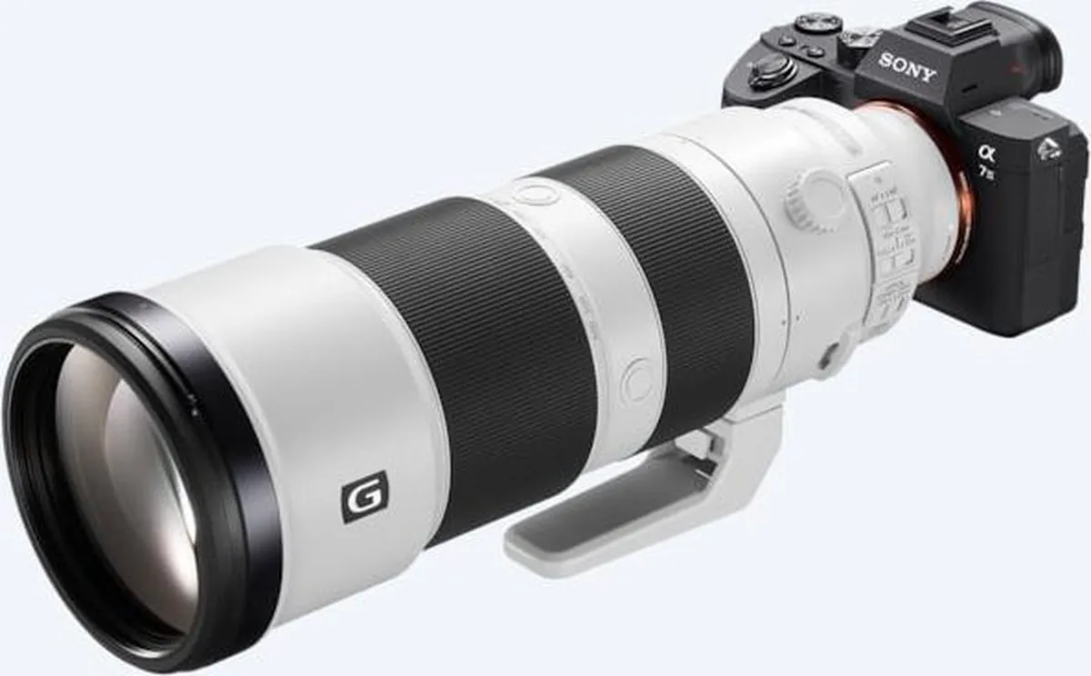Sony FE 200-600mm F5.6-6.3 G OSS Telezoom - 95mm