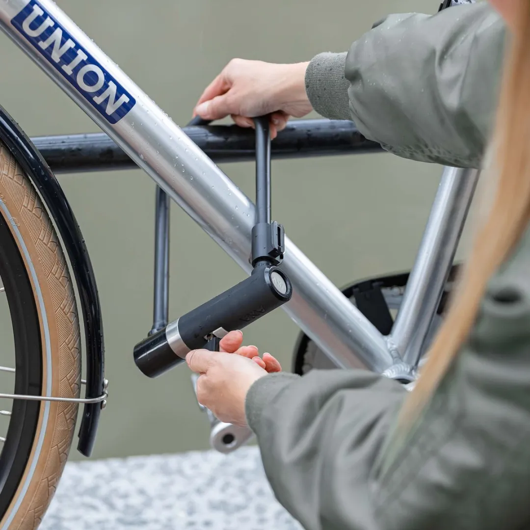 AXA Newton UL 230 Beugelslot 23cm - Zwart