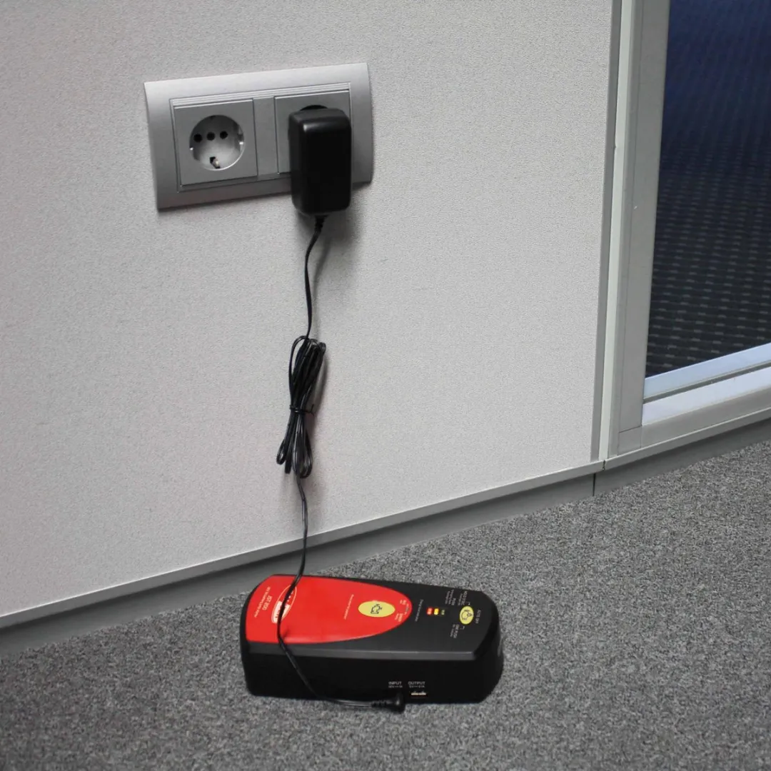 Caliber JST200 Jumpstarter - 3500mAh - 2880W - Zwart