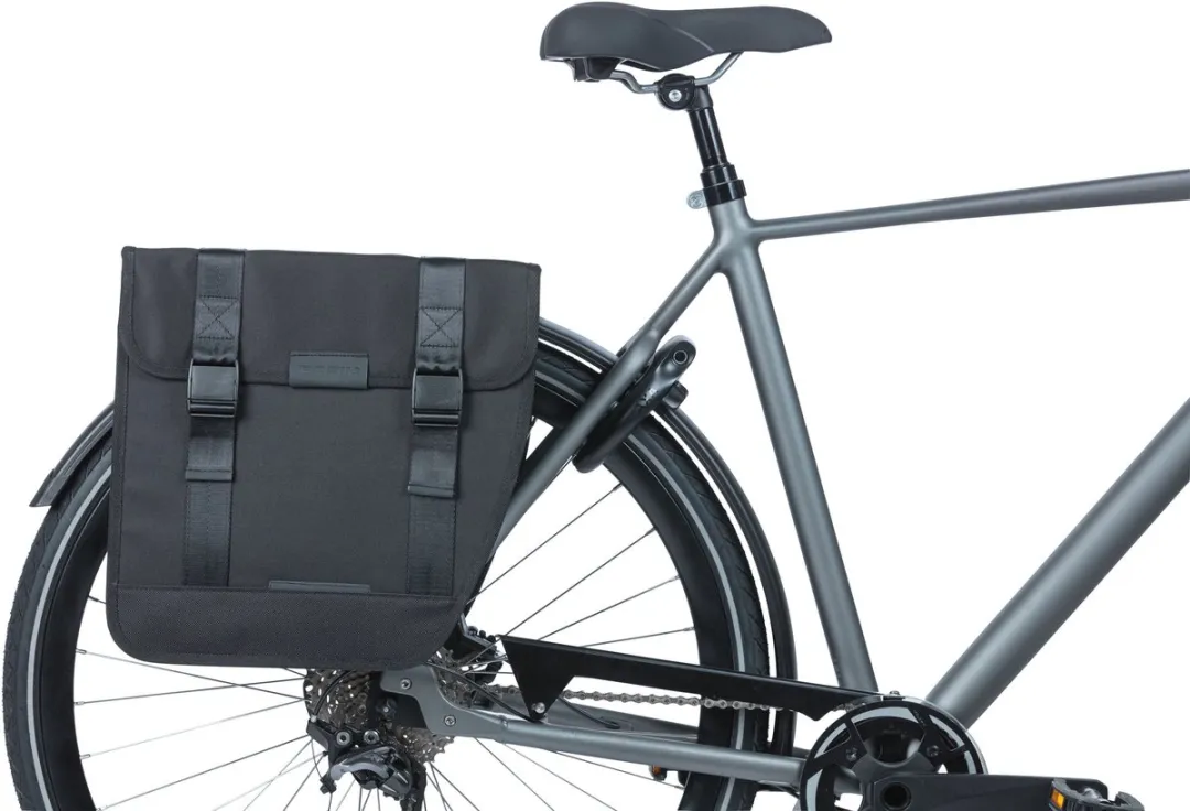 Basil Tour Dubbele Fietstas XL 35L - Zwart