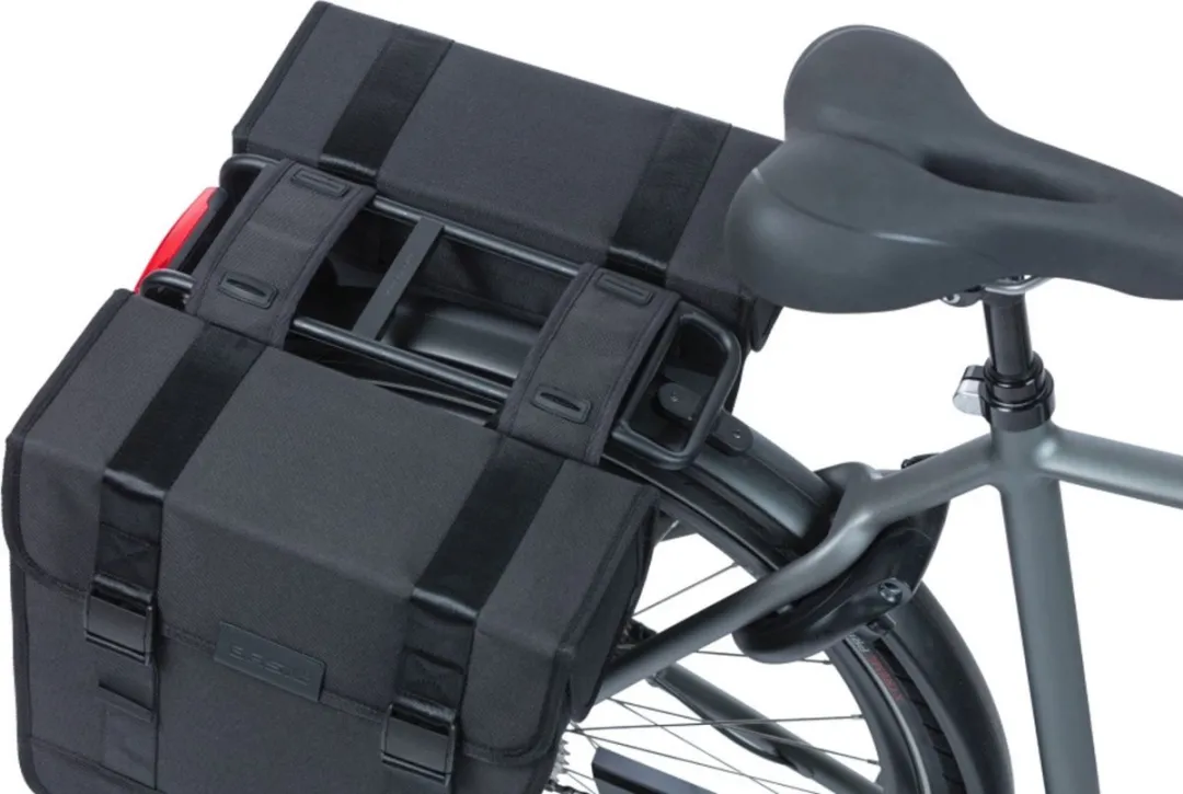 Basil Tour Dubbele Fietstas XL 35L - Zwart