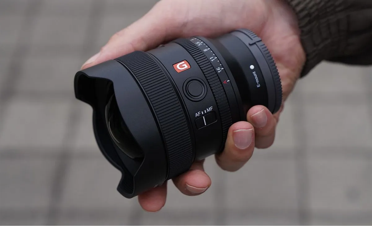 Sony SEL14F18GM FE 14mm F1.8 G Master - 14 Elementen