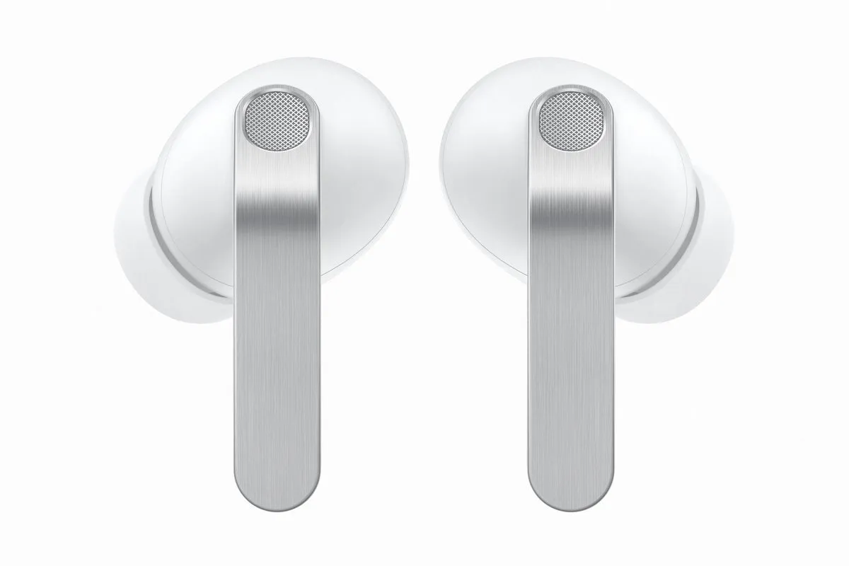 Samsung Galaxy Buds4 Pro F-SM-R640WABOL - Wit - afbeelding 6 van 6