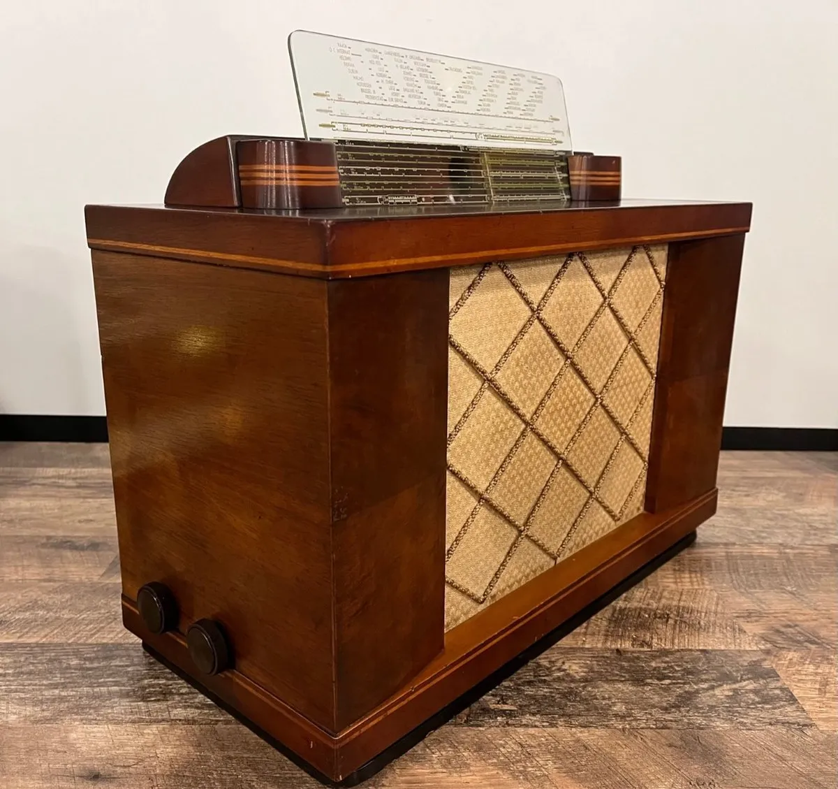Philips BX680U Vintage Bluetooth Radio - Bruin - afbeelding 6 van 6