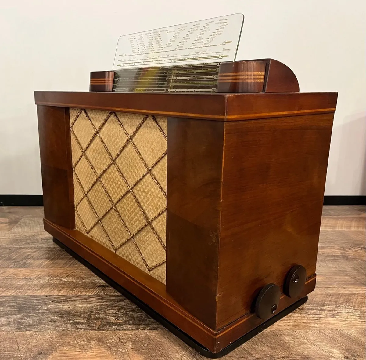 Philips BX680U Vintage Bluetooth Radio - Bruin - afbeelding 2 van 6