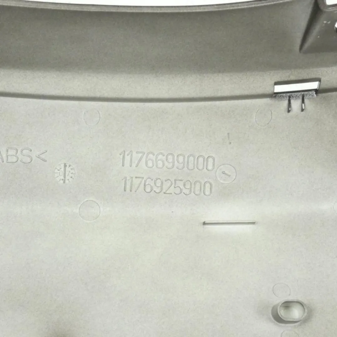 Peugeot 769259NK Intercoque Satelis 250 - Zwart
