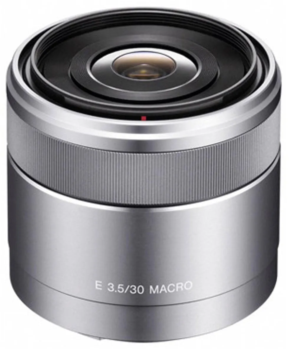 Sony NEX 30mm f/3.5