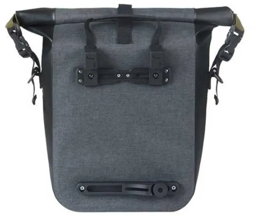Basil Navigator Storm M Enkele Fietstas 15L - Zwart